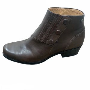 Ariat Leather Booties